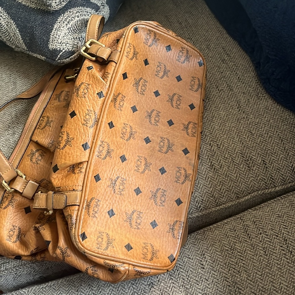 MCM Tan Leather Tote Bag - Picture 3 of 7